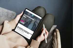 envisioners-brief-mock-up-image-in-photo